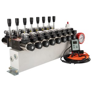 Rozdzielacz hydrauliczny 8 sekcyjny 12V blokowy typu Cetop 3 NG6 z proporcjonalnym regulatorem przepływu w komplecie ze sterownikiem zaworu proporcjonalnego ARPWM, manometrem, wtyczkami elektrycznymi i przyłączami