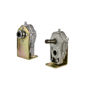 Przekładnia multiplikator przystawka do pomp grupy 2 i 3 przełożenie: 1:3.8 moc: 20kW wyposażona w gniazdo WOM z zatrzaskiem oraz wałek WOM w zestawie ze wspornikiem WL