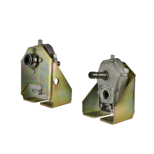 Przekładnia multiplikator przystawka do pomp grupy 2 i 3 przełożenie: 1:3.8 moc: 20kW wyposażona w gniazdo WOM z zatrzaskiem oraz wałek WOM w zestawie ze wspornikiem WC